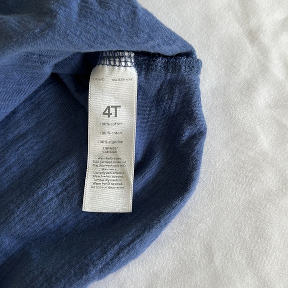 OshKosh Toddler Athletic Shirt - Picture 4 of 4